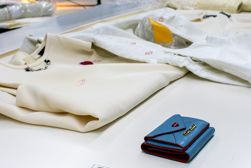 しみ抜き専門店 ひな屋