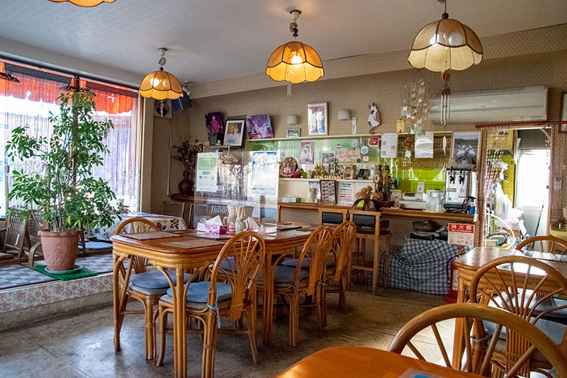 ユワデーのタイ料理